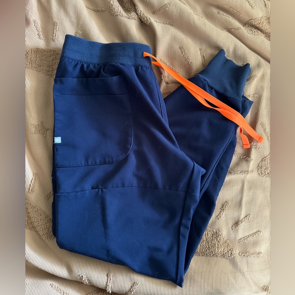 Figs joggers